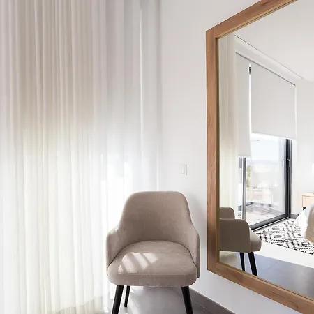 View Bay With Jacuzzi Willa *