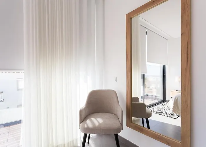 View Bay With Jacuzzi *